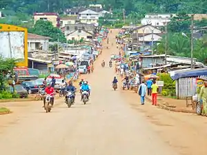 Éséka main road