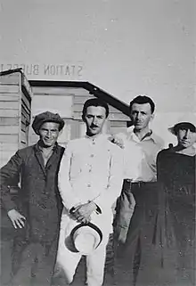 Sharett with Dov Hoz, 1930, Sharett's wife on left