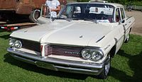 1962 Pontiac Strato Chief 4-Door Sedan  (Canada)