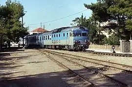 Several Ganz Mavag DMU's pulling into Diakopto on 1 November 1992 is set AA6454, a 4-car version used on long-distance trains, 1 November 1992.