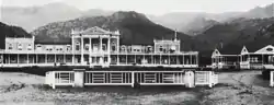 Broadmoor Casino, with Broadmoor house on the right, in 1891.