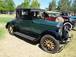 1926 Oakland Greater Six 2-door sedan