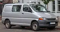 2001 Toyota HiAce Powervan GS SWB 2.4 (LXH12; pre-facelift, UK)