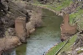 Ruins of the bridge from the west, with the Akhurian