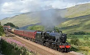 48151 approaching Ais Gill