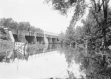 The BR&P line crossed Black Creek between Lincoln Park and Scottsville