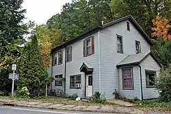 Baehr's Store, for which Bearsville was named