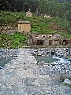 Bagni di Craveggia as seen from the Swiss border