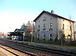 Station building and platform (2016)