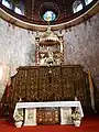 Reredos of the main altar with Our Lady of Charity