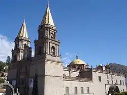 Basilica de Nuestra Señora del Rosario, in Talpa de Allende