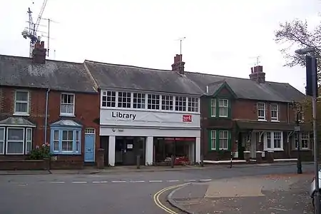 Temporary library building in Pound Lane