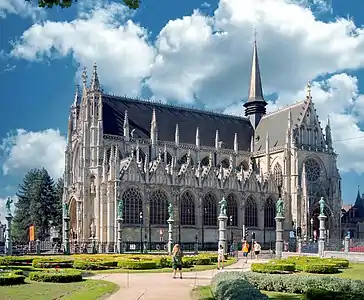 Church of Our Blessed Lady of the Sablon seen from the Petit Sablon/Kleine Zavel's garden