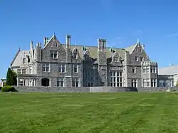 Branford House, Groton, Connecticut, 1902–04.