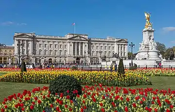 Buckingham Palace East Front, as redesigned in 1913 by Webb.