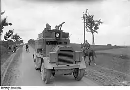 Sd.Kfz.3 with mounted MG