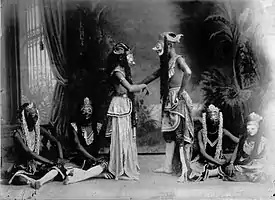 Topeng in wayang gedog performance