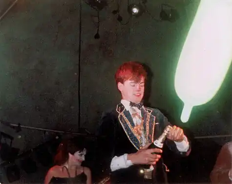 Cardiacs live at Oxford Festival 1986 4.jpg