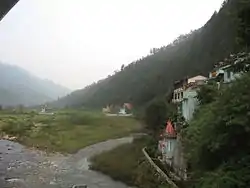 Chaukhutia town along the banks of Ramganga; Picture from Chaukhutia bridge