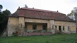 Petala Mansion in Clopodia