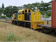 DSJ 4017 shunting in Ahuriri.