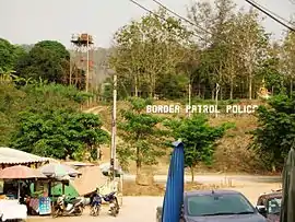 Border control gate at Dan Sing Khon