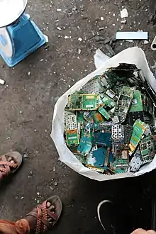 Image 51E-waste in Agbogbloshie (from Smartphone)