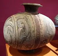 Western Han dynasty cocoon vessel  (206 BCE-8 CE).