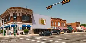 Downtown Mineola