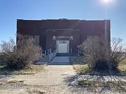 Dunlap gymnasium on 5th Street (2019)