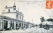 Gare d'Enghien-les-Bains, with a tram to la Trinité