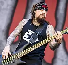 Fieldy with Korn in 2016