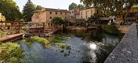 Village of Fontaine-de-Vaucluse, near Avignon