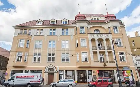 Facade onto Gdańska Street