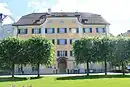 The old administrative building of the monastery in Ragaz. The first hotel was built from it in 1840.