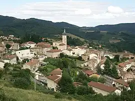 The church and surrounding buildings in Grandris