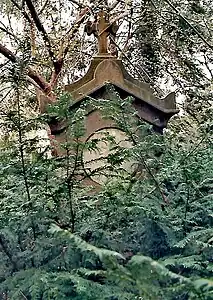 The forgotten grave of the former Hanseatic envoy