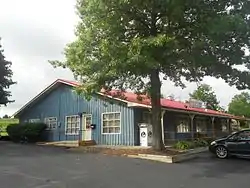 Municipal offices and library on SR 550