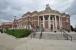 Hamden Memorial Town Hall with Hamden Police Department at left