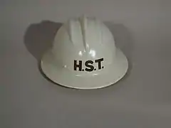 Full-brimmed hard hat