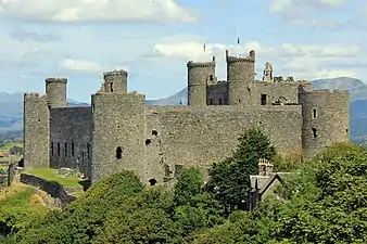 Harlech Castle (1283)