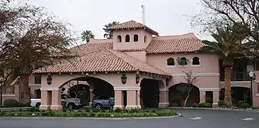 Harris Ranch Inn