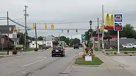 Looking west along M-46 at N. Hemlock Road