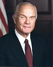 Former SenatorJohn Glennfrom Ohio(1974–1999)