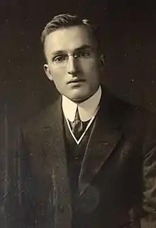 Kenneth Taylor Perkins, circa 1915