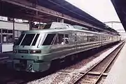 KiHa 183-1000 Yufuin no Mori II train stopped at Hakata, 1992