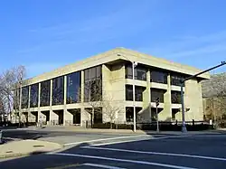 Lawrence Public Library (Massachusetts)