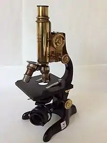 Leitz compound monocular microscope. Germany. 1922.Perea-Borobio Collection