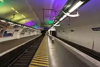 Line 7 platform towards La Courneuve (right). The side platform is not in use.