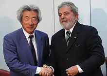 Brazilian president Luiz Inácio Lula da Silva and the Japanese prime minister Junichiro Koizumi